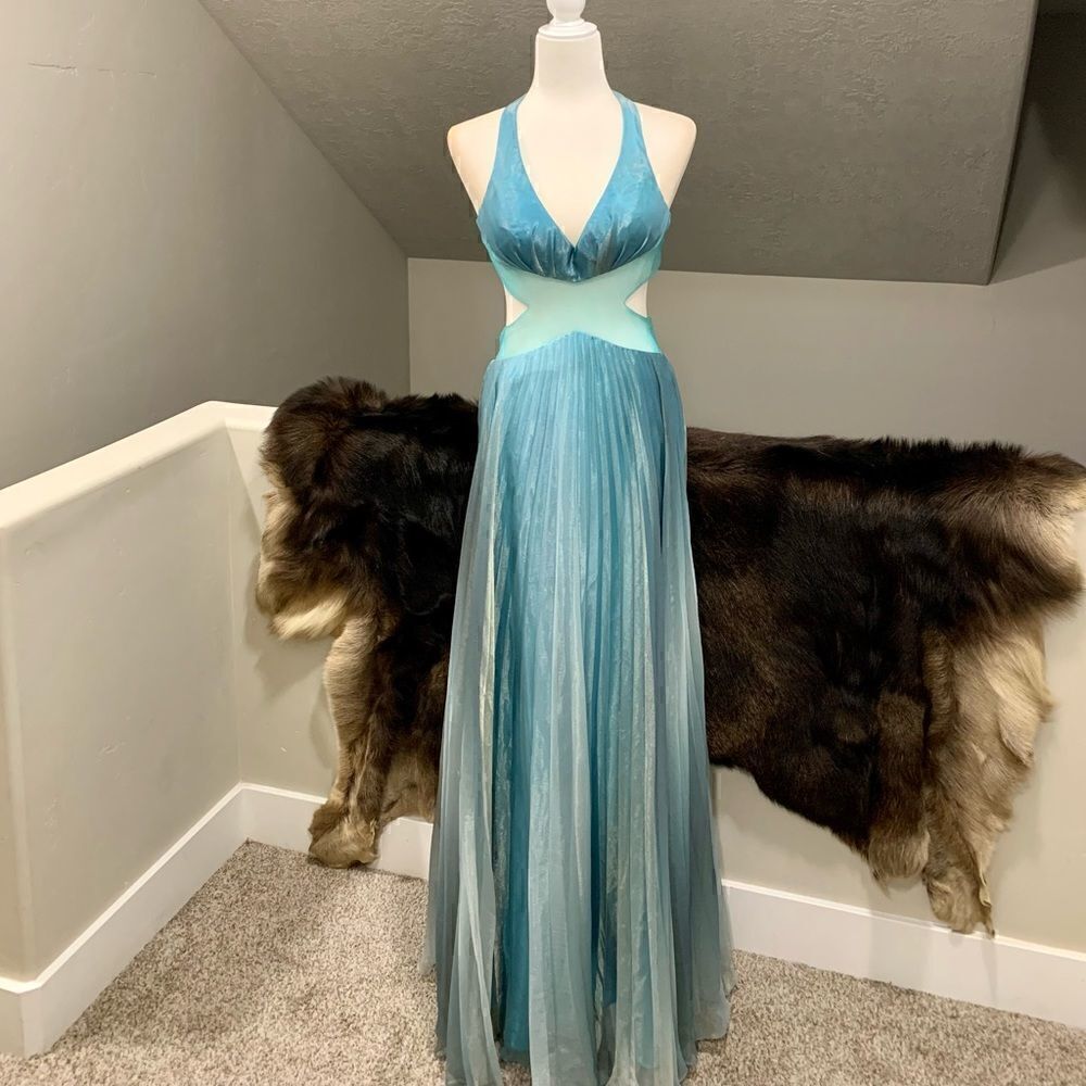 New Sexy Cut-out Back and Pleated Party Dress
